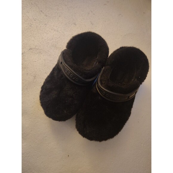 Crocs Men-5 and Women's-7 Classic Fur Sure Clogs Roomy Fit Black, NWOT. - Picture 2 of 6